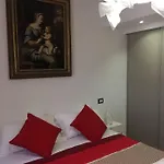 Theater Apartman *